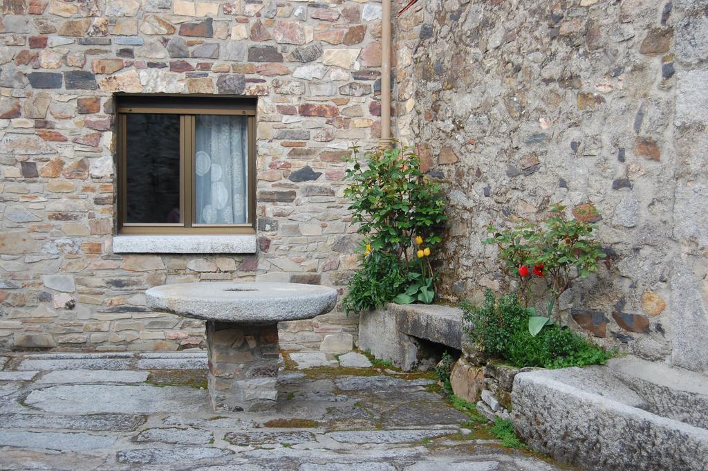 Casa Rural La Cuadraa Linares de Riofrío Exterior foto