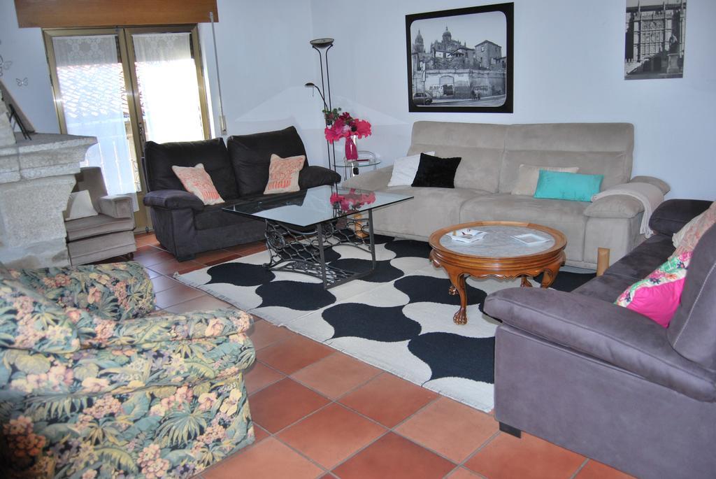 Casa Rural La Cuadraa Linares de Riofrío Exterior foto